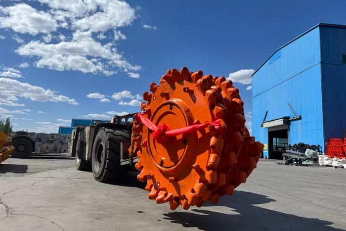 1655691945591425.jpeg 2.jpg