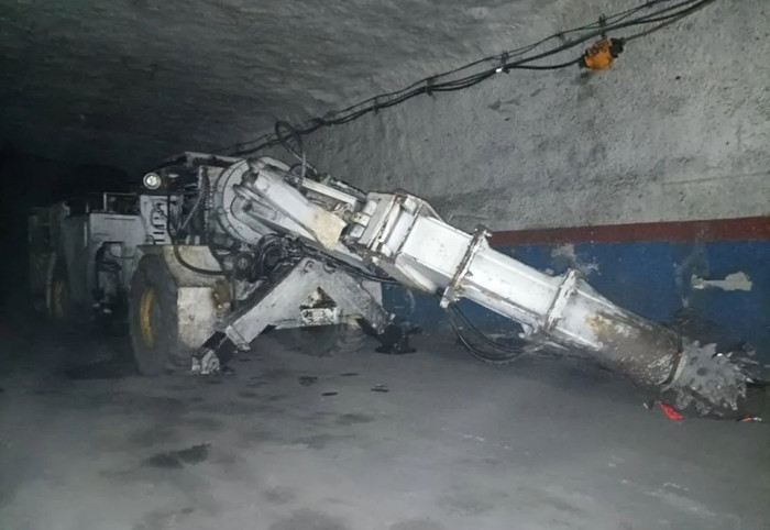 1679996886240751.jpeg 222.jpg